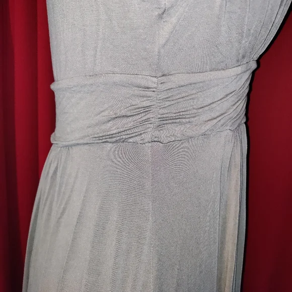 Monroe & Main embroidered midi dress - Picture 3 of 8